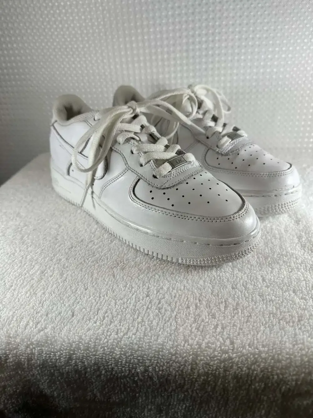 Nike Air Force 1 LE Big Kids' Shoes
